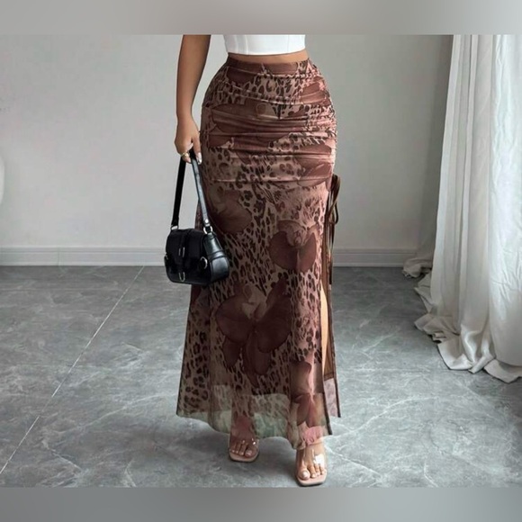 SHEIN Dresses & Skirts - Brown Floral Maxi Skirt - never worn